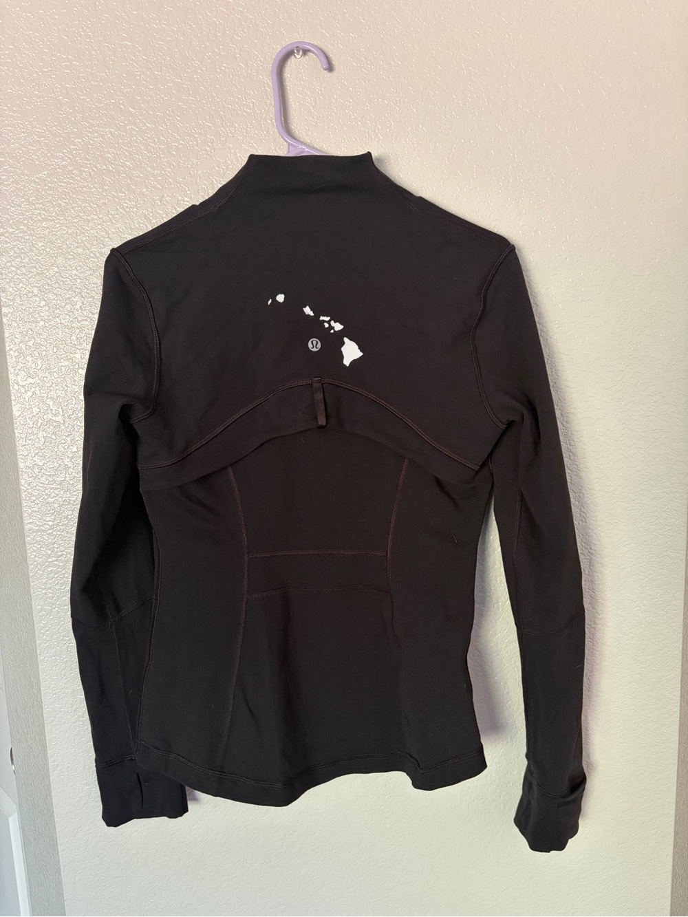 Lululemon Athletica Aloha RAREHawaiian Islands Size 8 Black Define Jacket